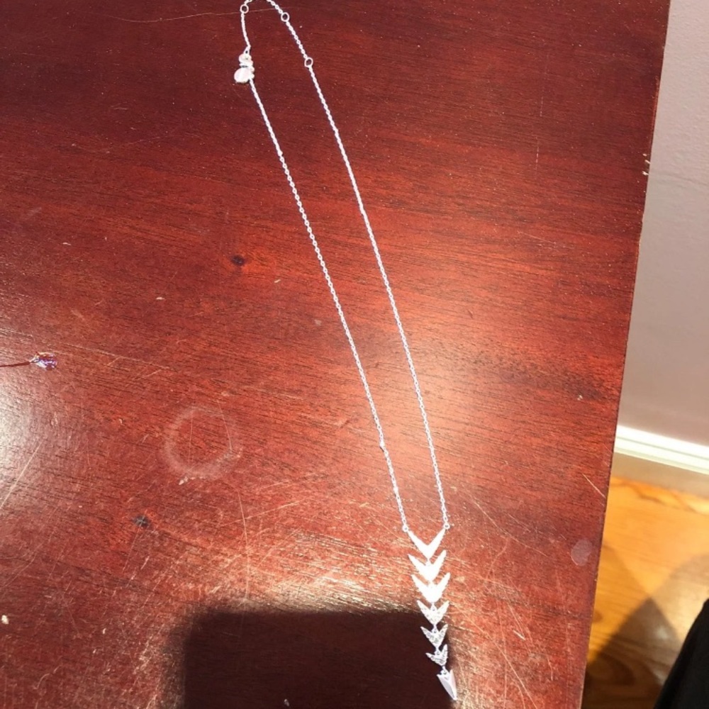 Arrow necklace